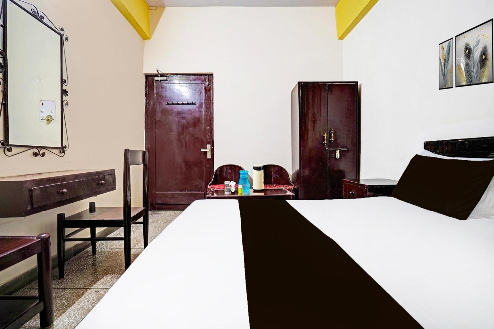 Hotel O Raj Mahal Kanpur Exterior foto
