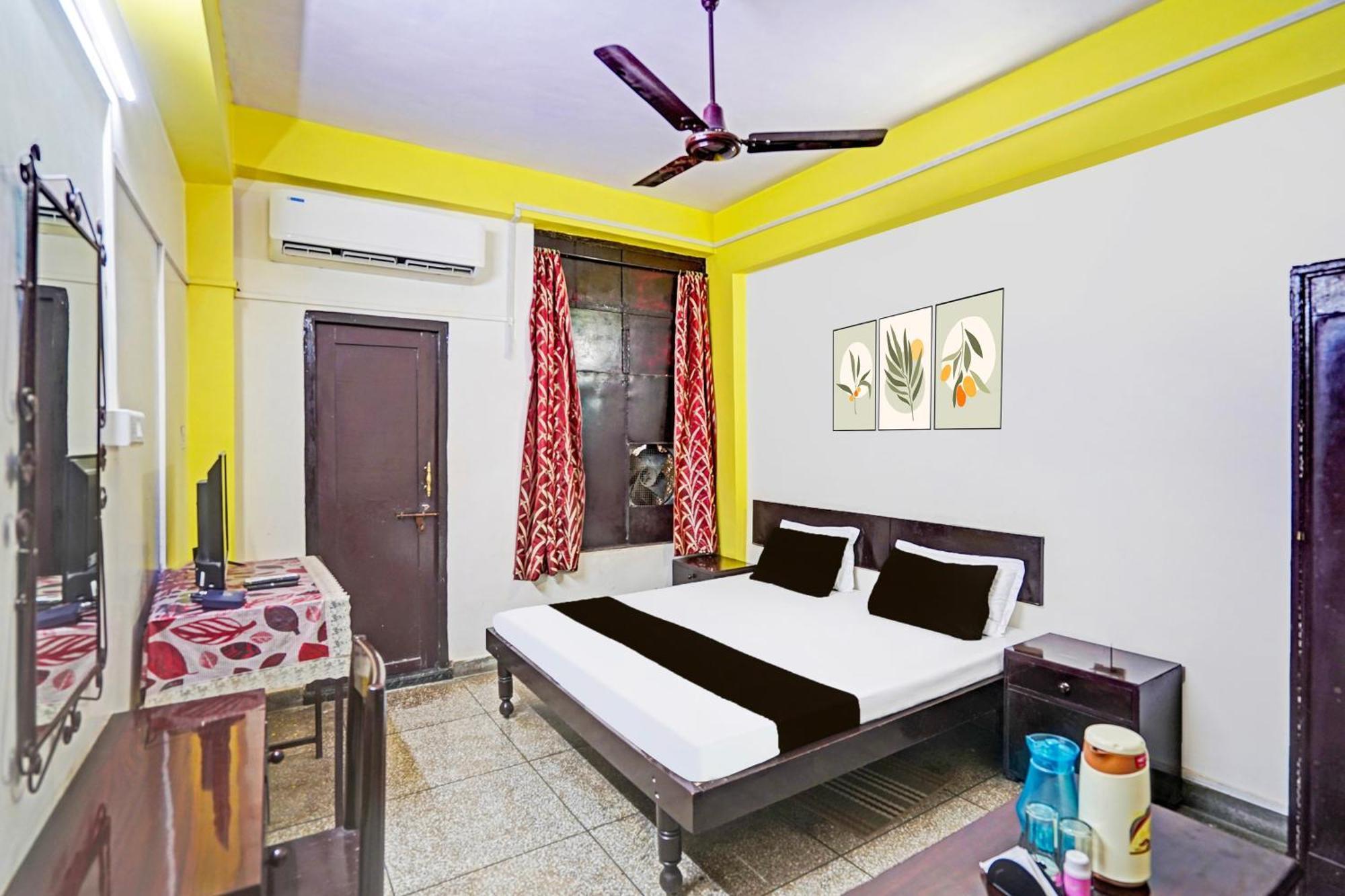 Hotel O Raj Mahal Kanpur Exterior foto