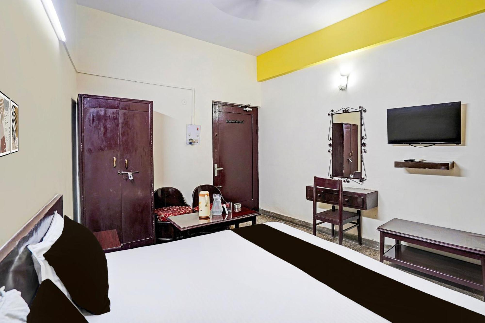 Hotel O Raj Mahal Kanpur Exterior foto