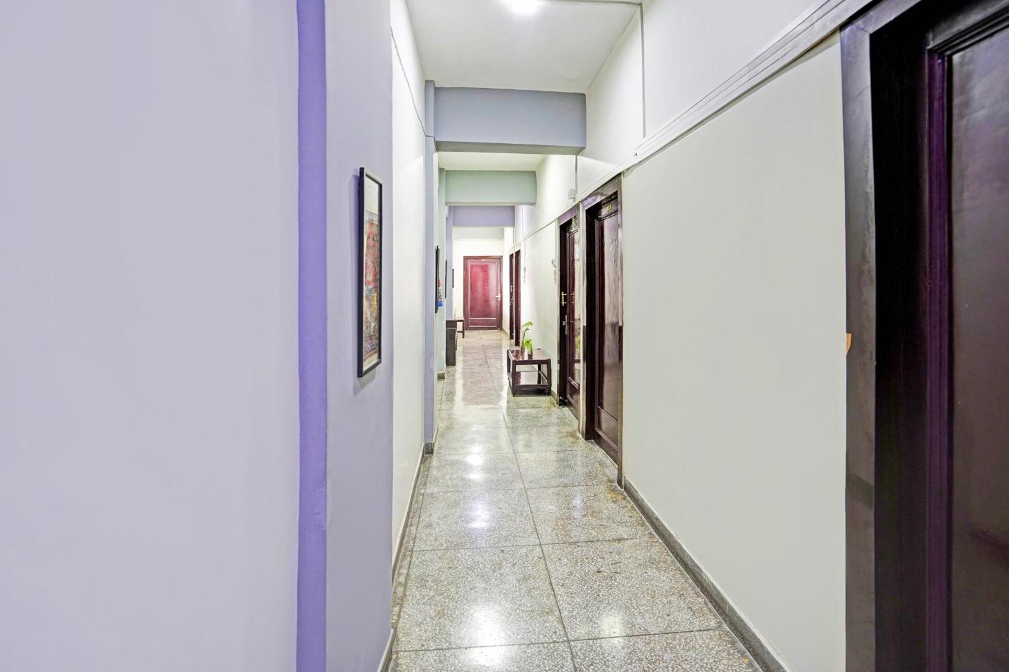 Hotel O Raj Mahal Kanpur Exterior foto